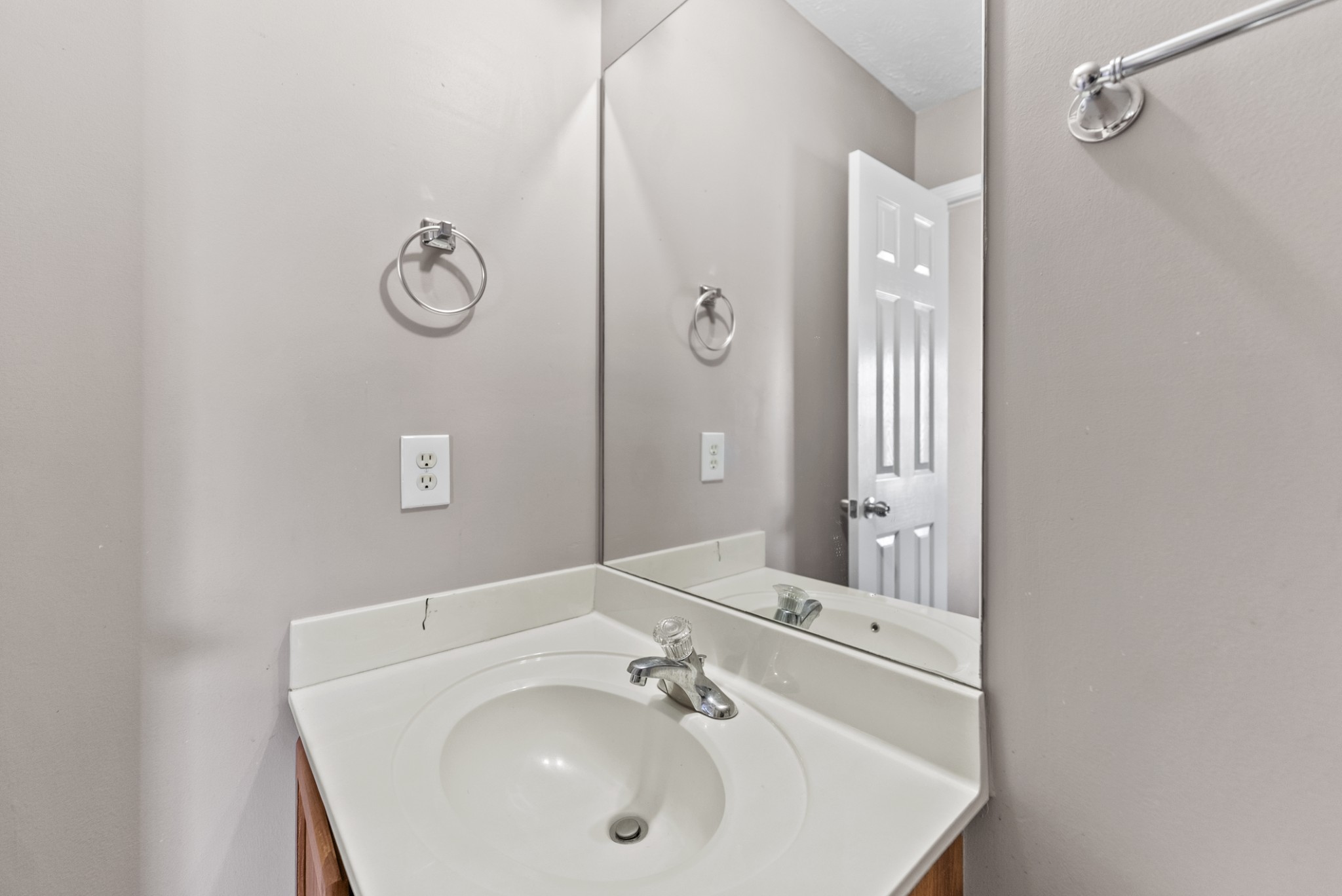 9018 Nathanael Drive La Vergne TN 37086
