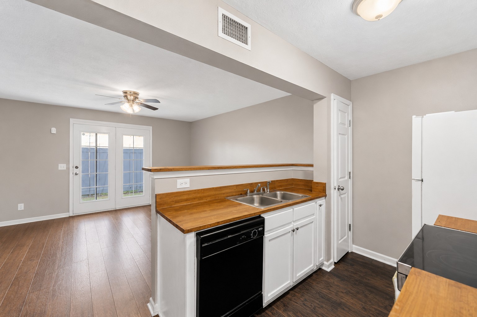 9018 Nathanael Drive La Vergne TN 37086