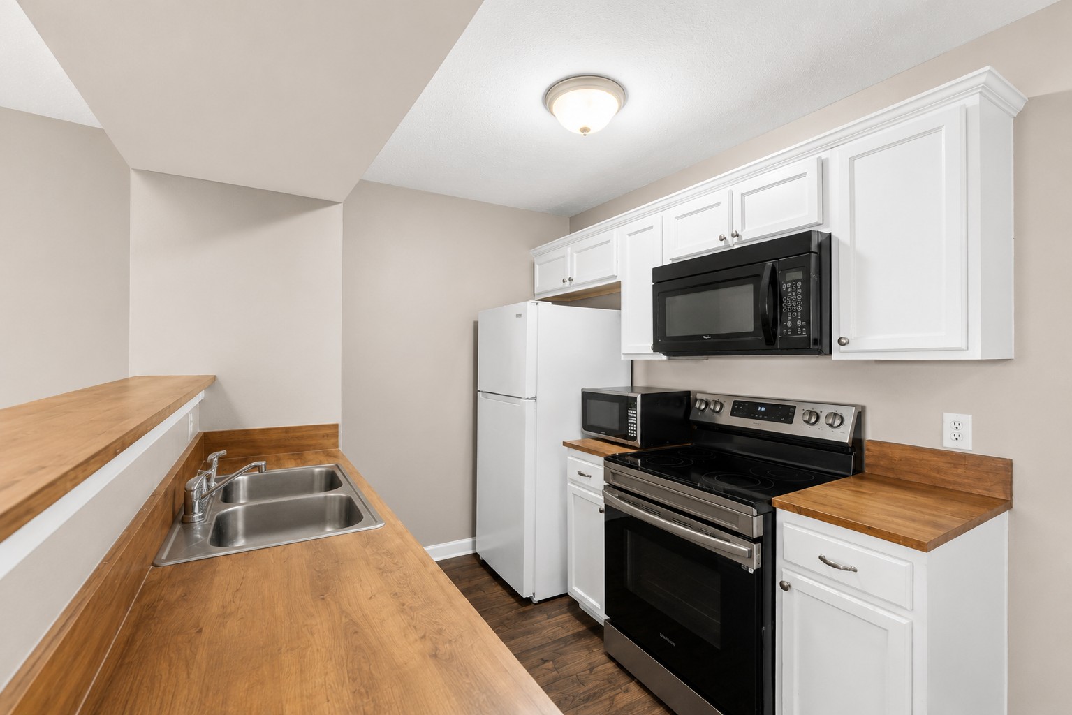9018 Nathanael Drive La Vergne TN 37086
