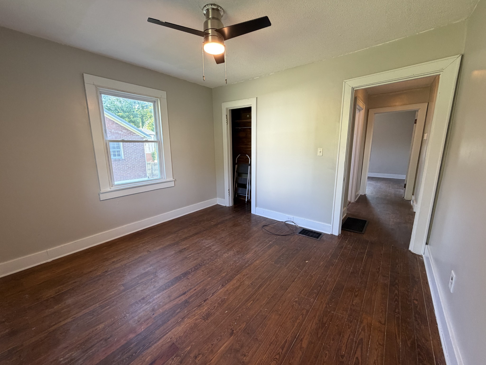 1602 Columbia Avenue Columbia TN 38401