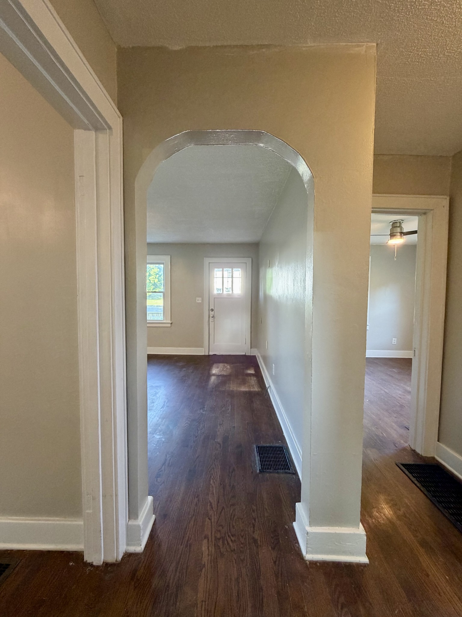 1602 Columbia Avenue Columbia TN 38401