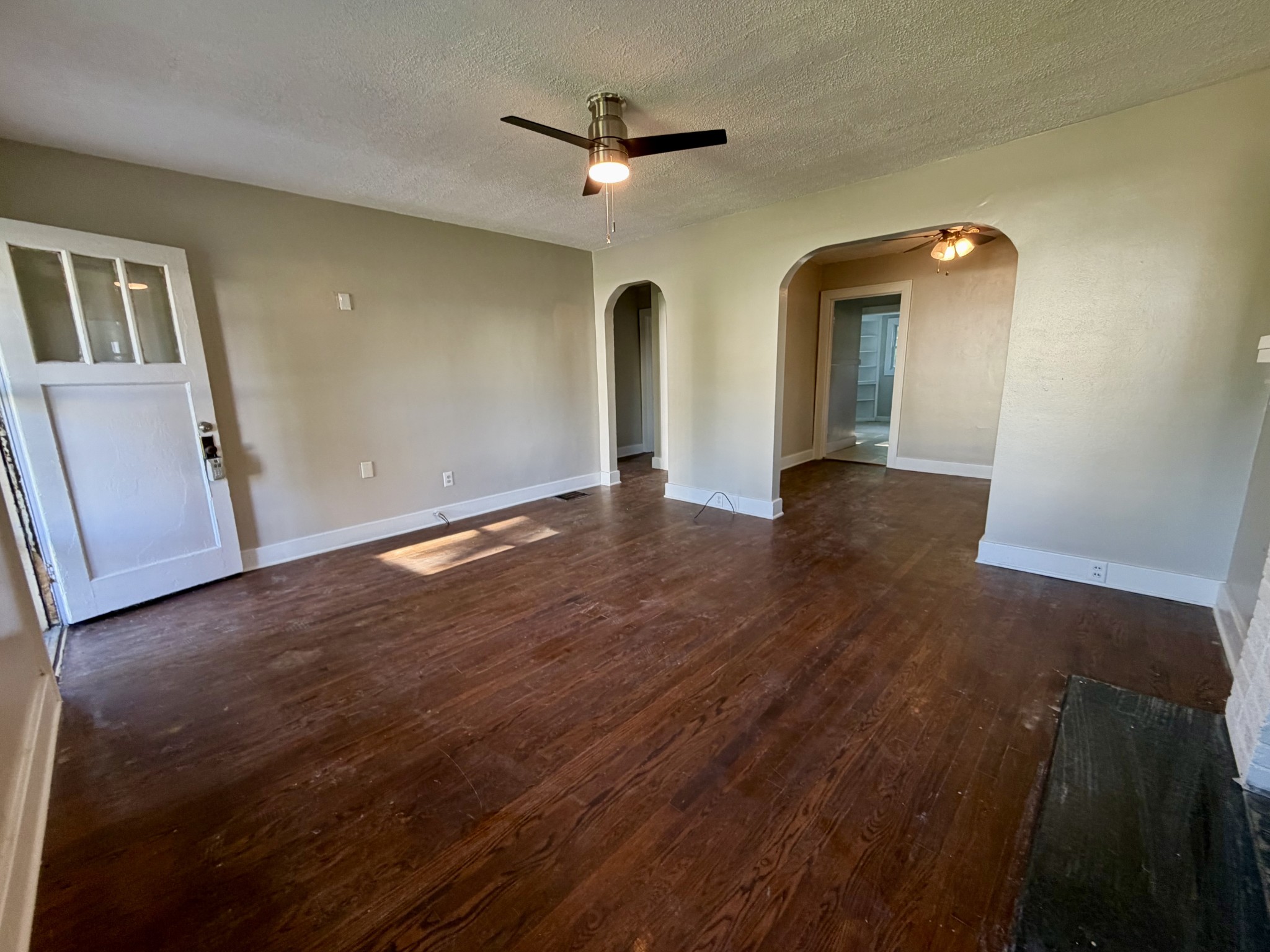 1602 Columbia Avenue Columbia TN 38401