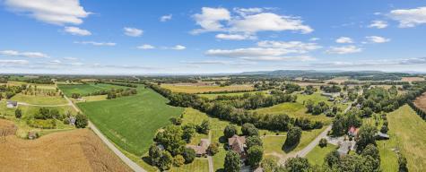 4099 Owl Hollow Road Belvidere TN 37306