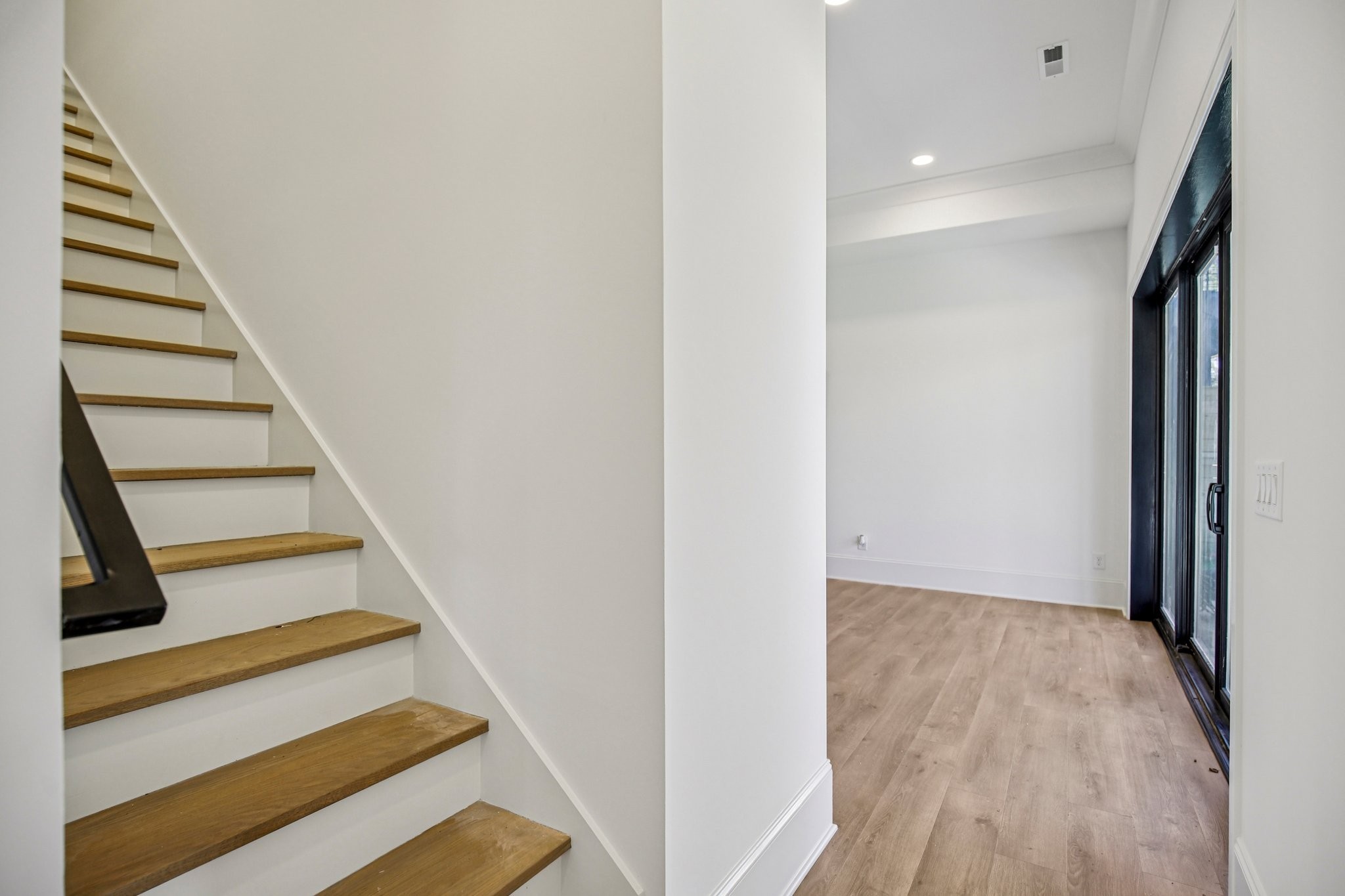 3916B Caylor Drive Nashville TN 37215