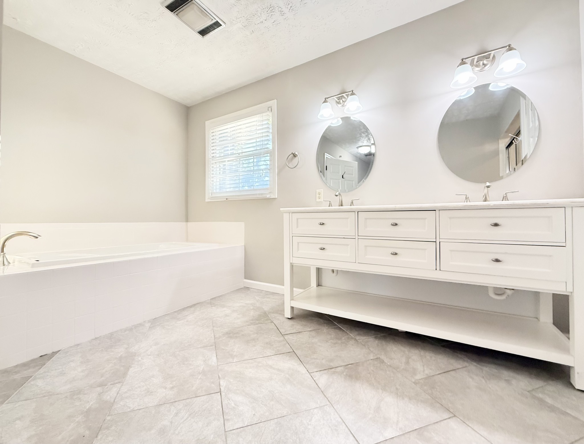 4013 Heather Court Knoxville TN 37919