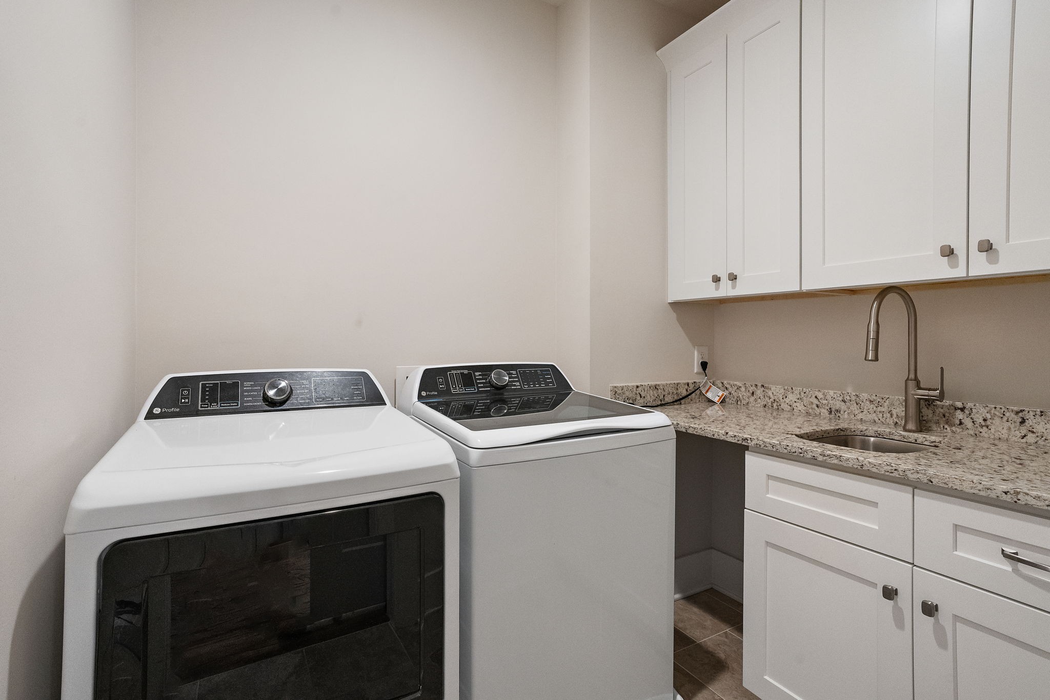 3506 Hillsdale Avenue Nashville TN 37205