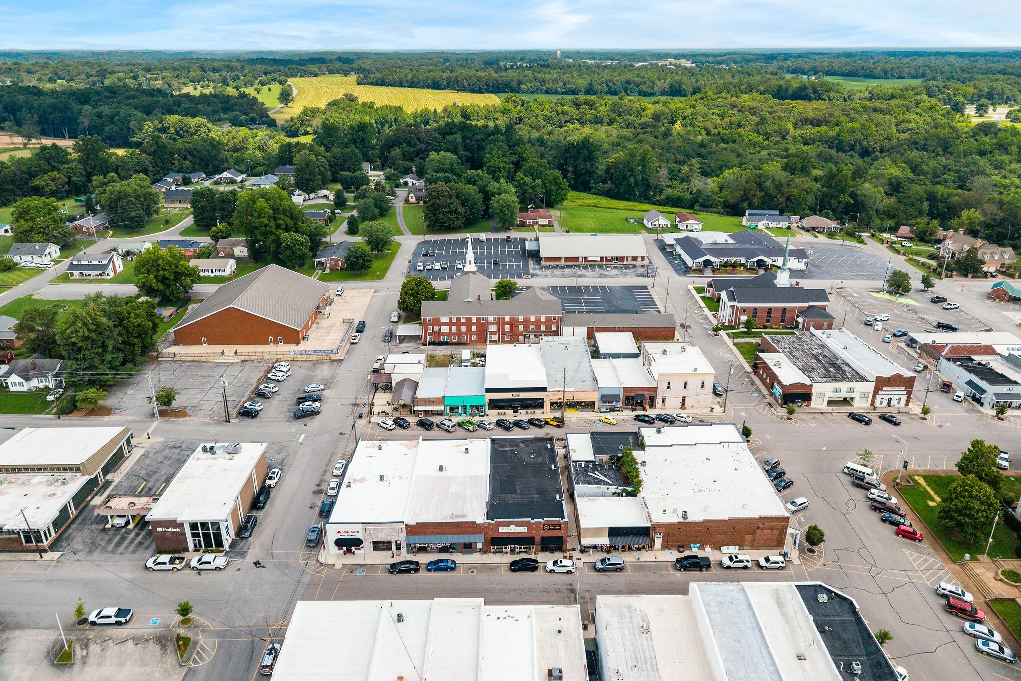 110 W Walnut Street Smithville TN 37166