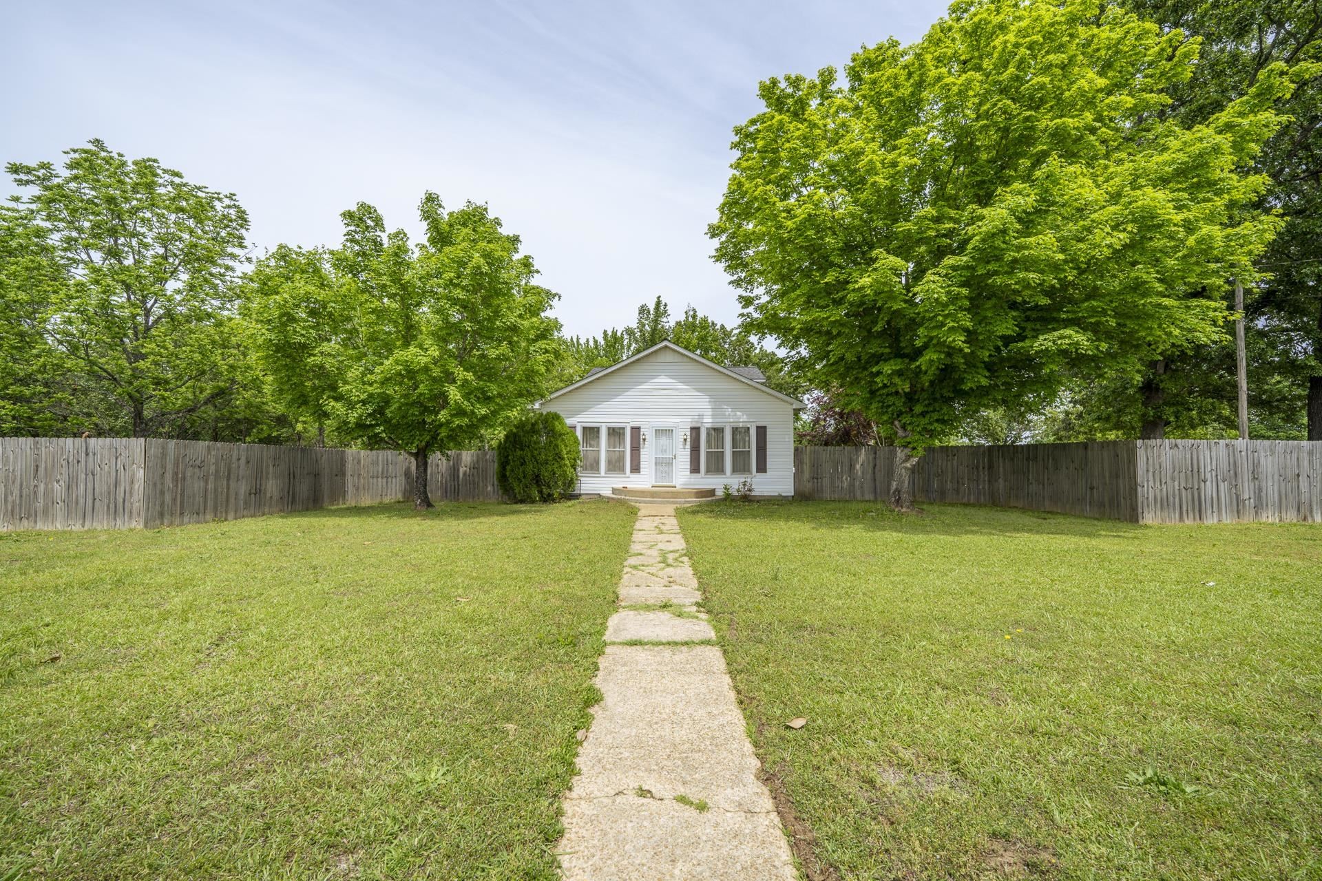 715 Pinhook Drive Savannah TN 38372