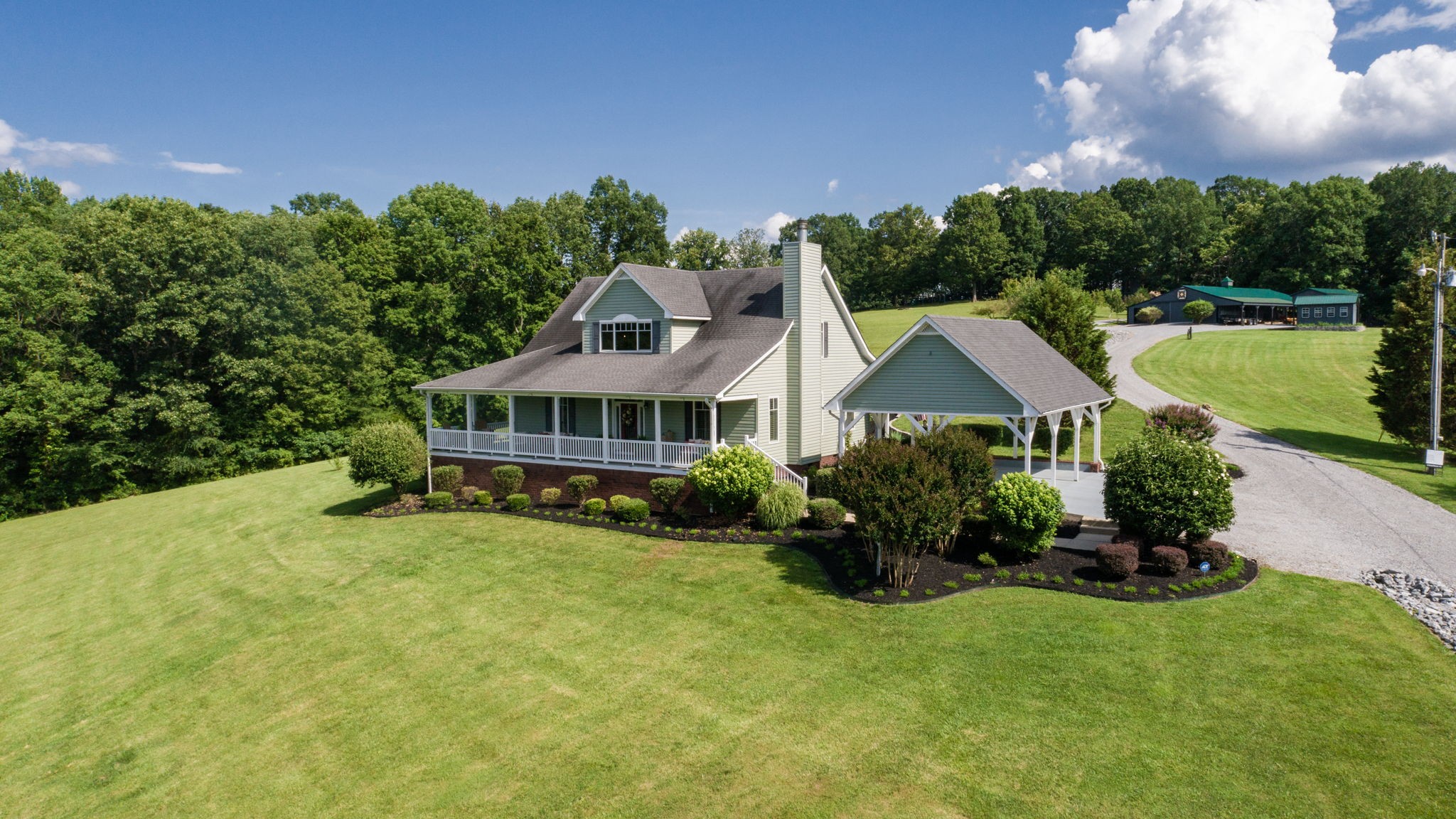 234 J W Thompson Road Westmoreland TN 37186