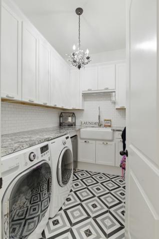 4128 Mirrasou Court Franklin TN 37067