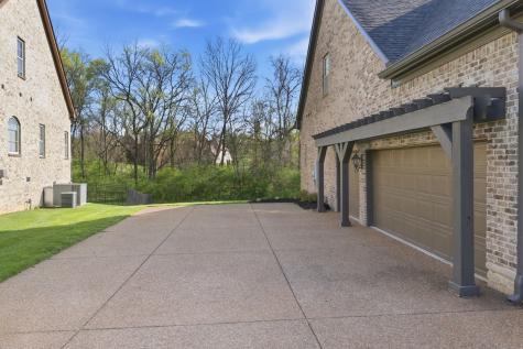 4128 Mirrasou Court Franklin TN 37067