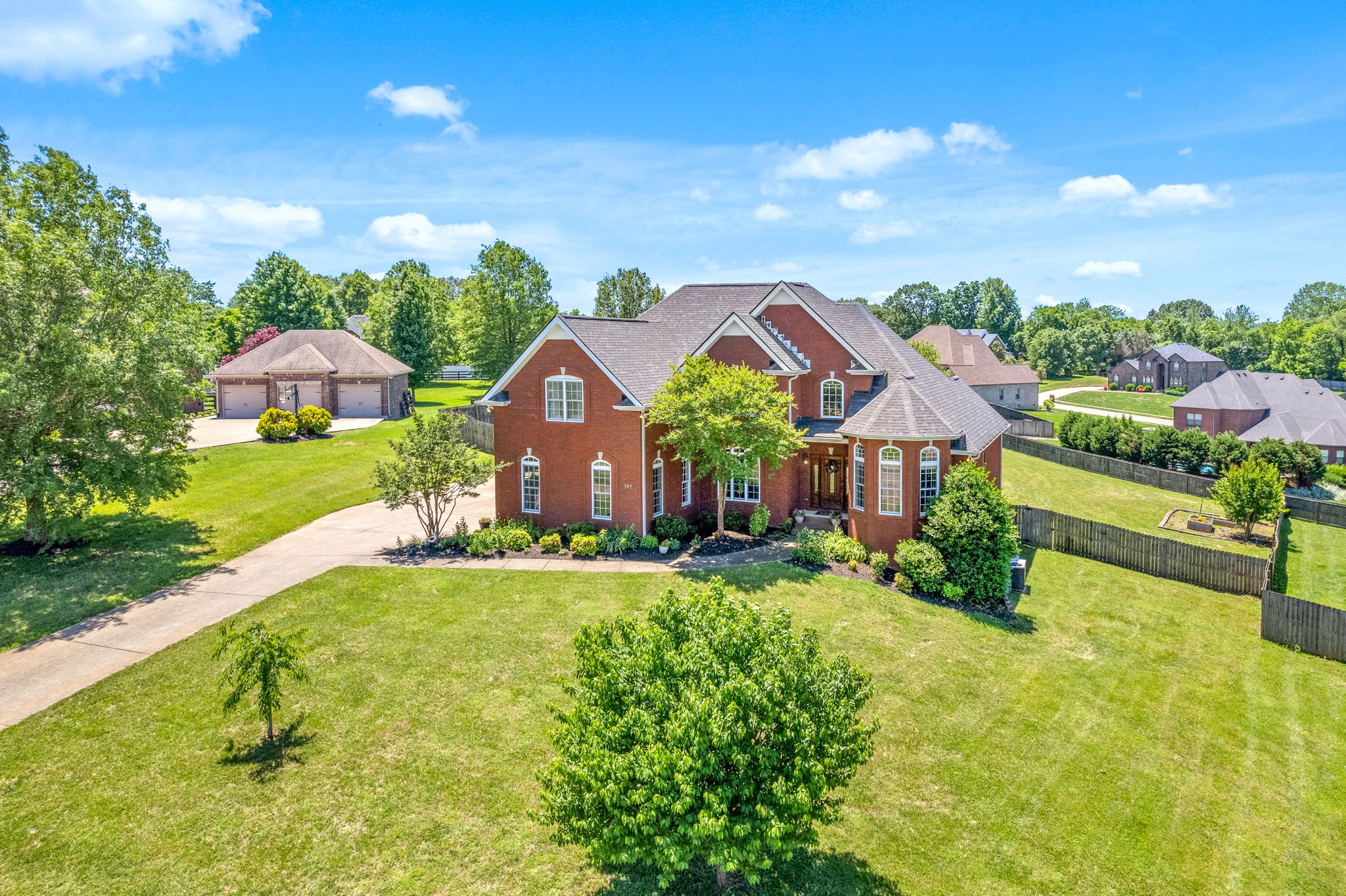 767 Dixie Lane Pleasant View TN 37146