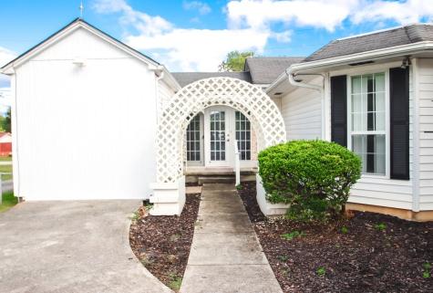 319 Mount View Drive Sparta TN 38583