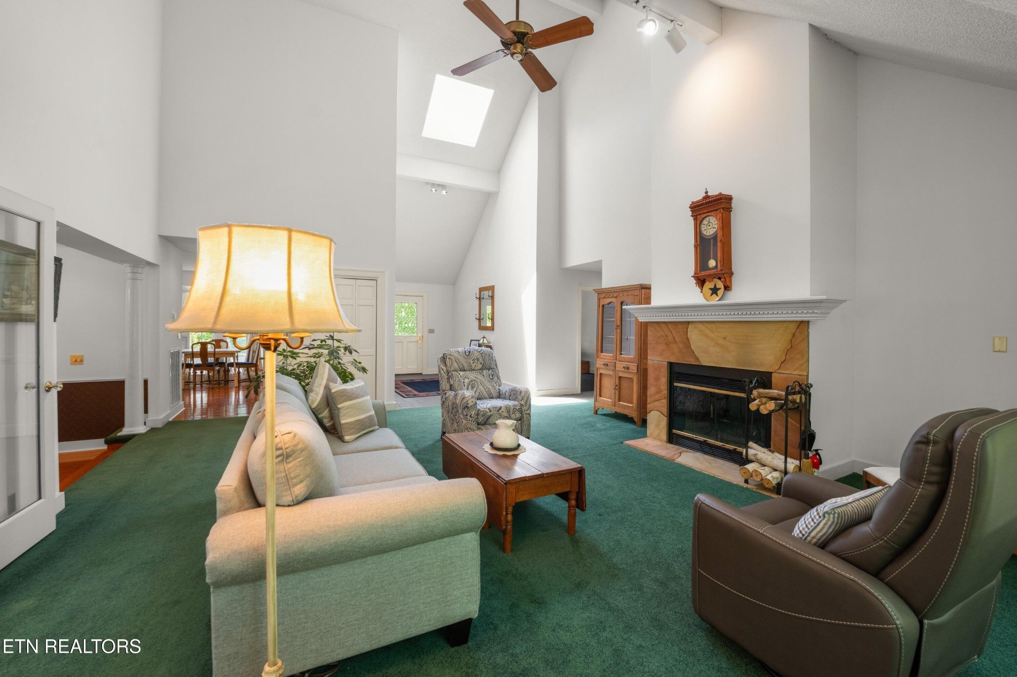15 Cloverdale Circle Crossville TN 38558