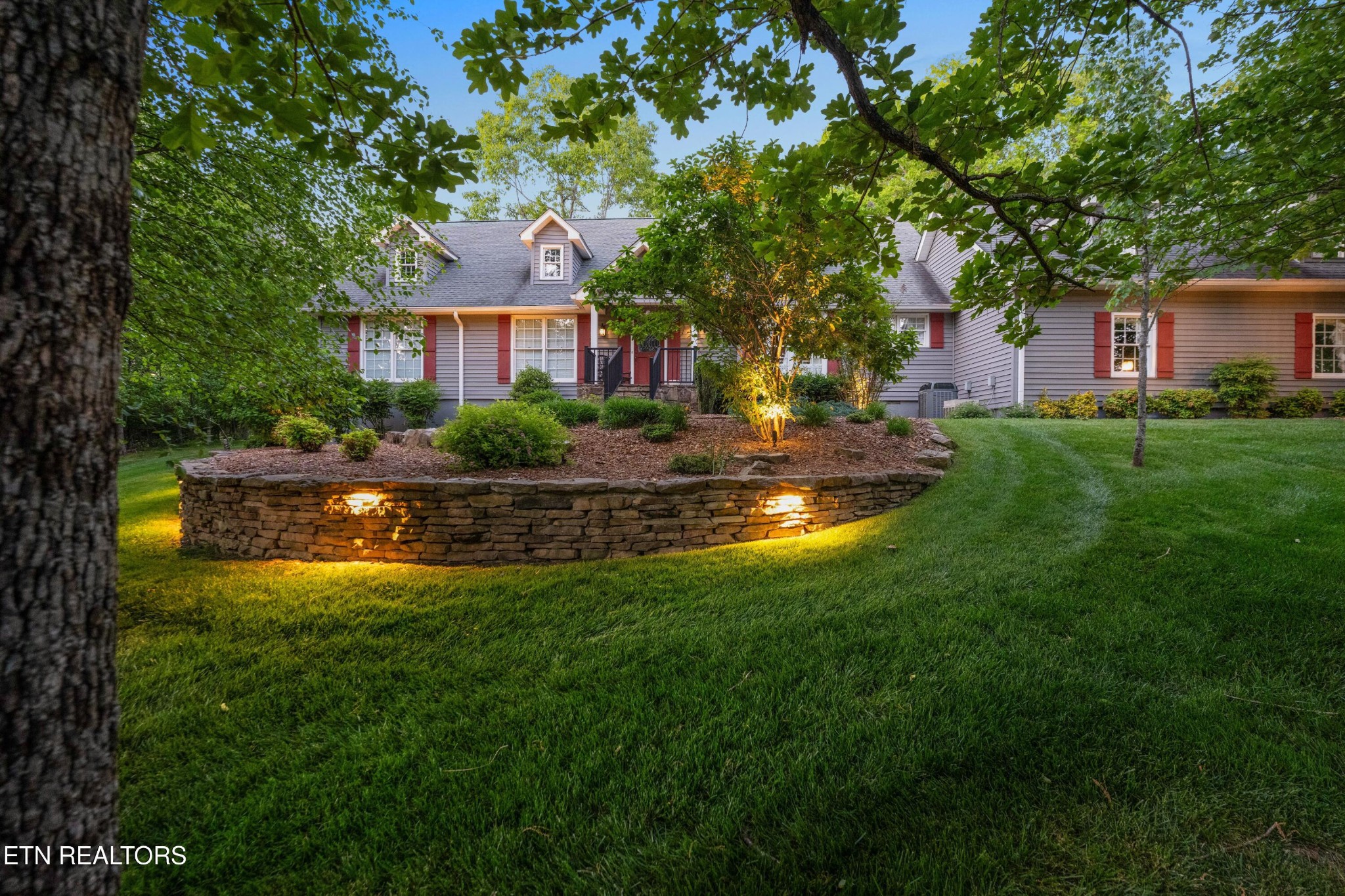 15 Cloverdale Circle Crossville TN 38558