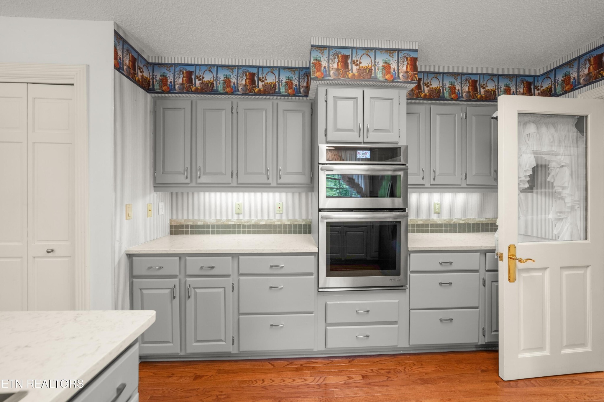 15 Cloverdale Circle Crossville TN 38558