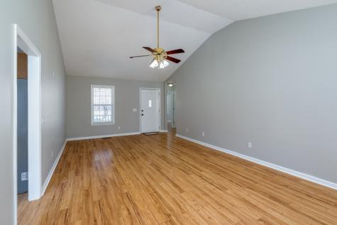 55 Bluebird Lane Lafayette TN 37083