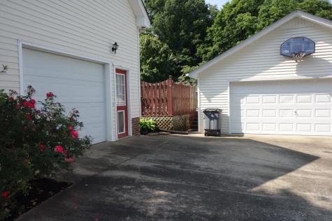 55 Bluebird Lane Lafayette TN 37083