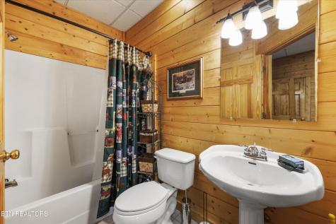 3517 Sand Ridge Way Sevierville TN 37863