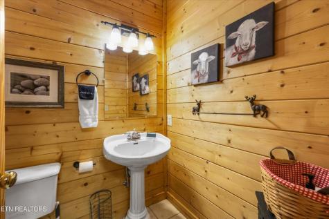 3517 Sand Ridge Way Sevierville TN 37863