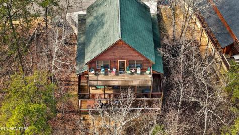 3517 Sand Ridge Way Sevierville TN 37863