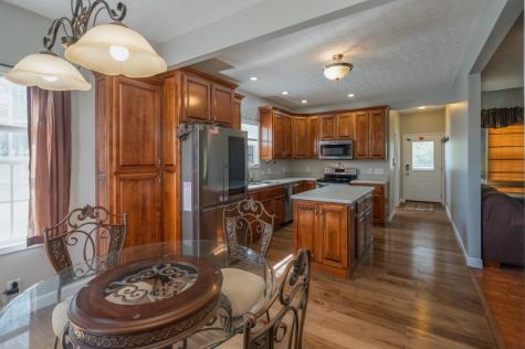 1301 Rogues Fork Road Bethpage TN 37022