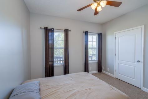 1301 Rogues Fork Road Bethpage TN 37022