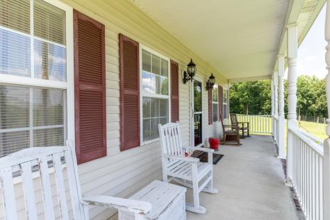 1301 Rogues Fork Road Bethpage TN 37022