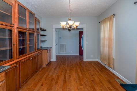 1301 Rogues Fork Road Bethpage TN 37022