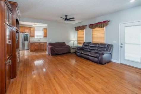 1301 Rogues Fork Road Bethpage TN 37022