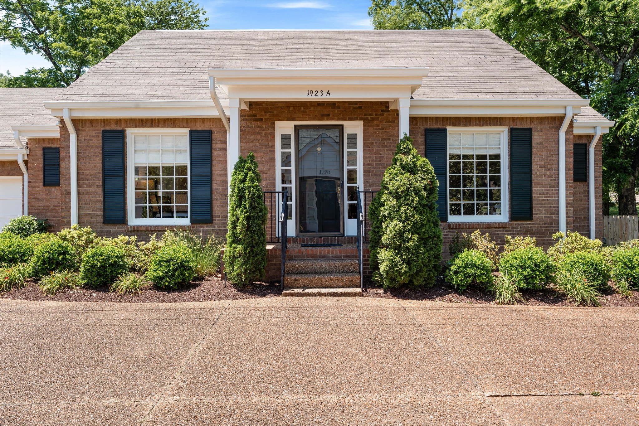 1923 Overhill Drive Nashville TN 37215