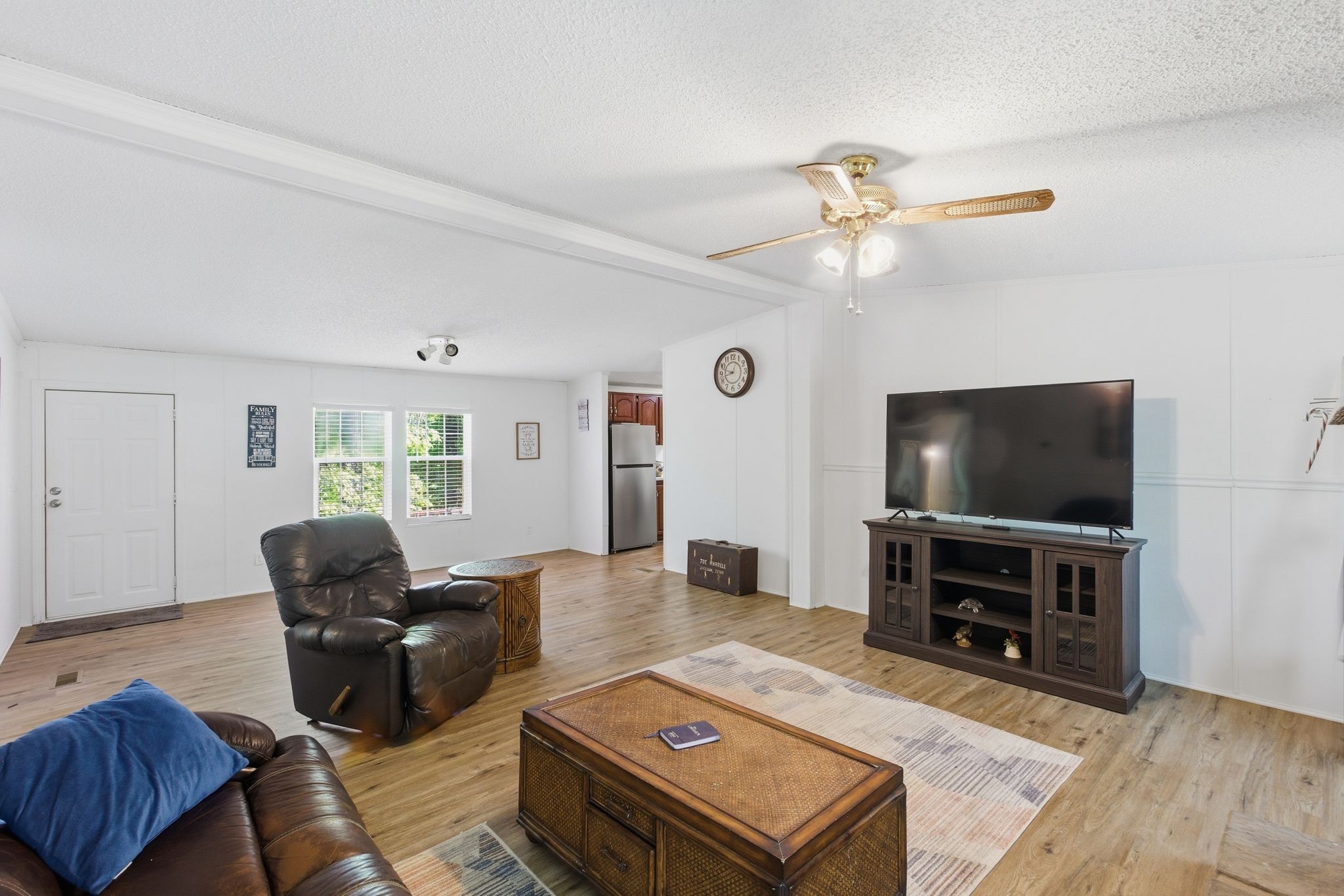 230 E Piney Road, E Dickson TN 37055