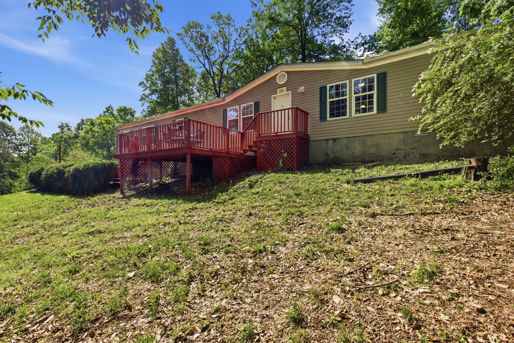 230 E Piney Road, E Dickson TN 37055