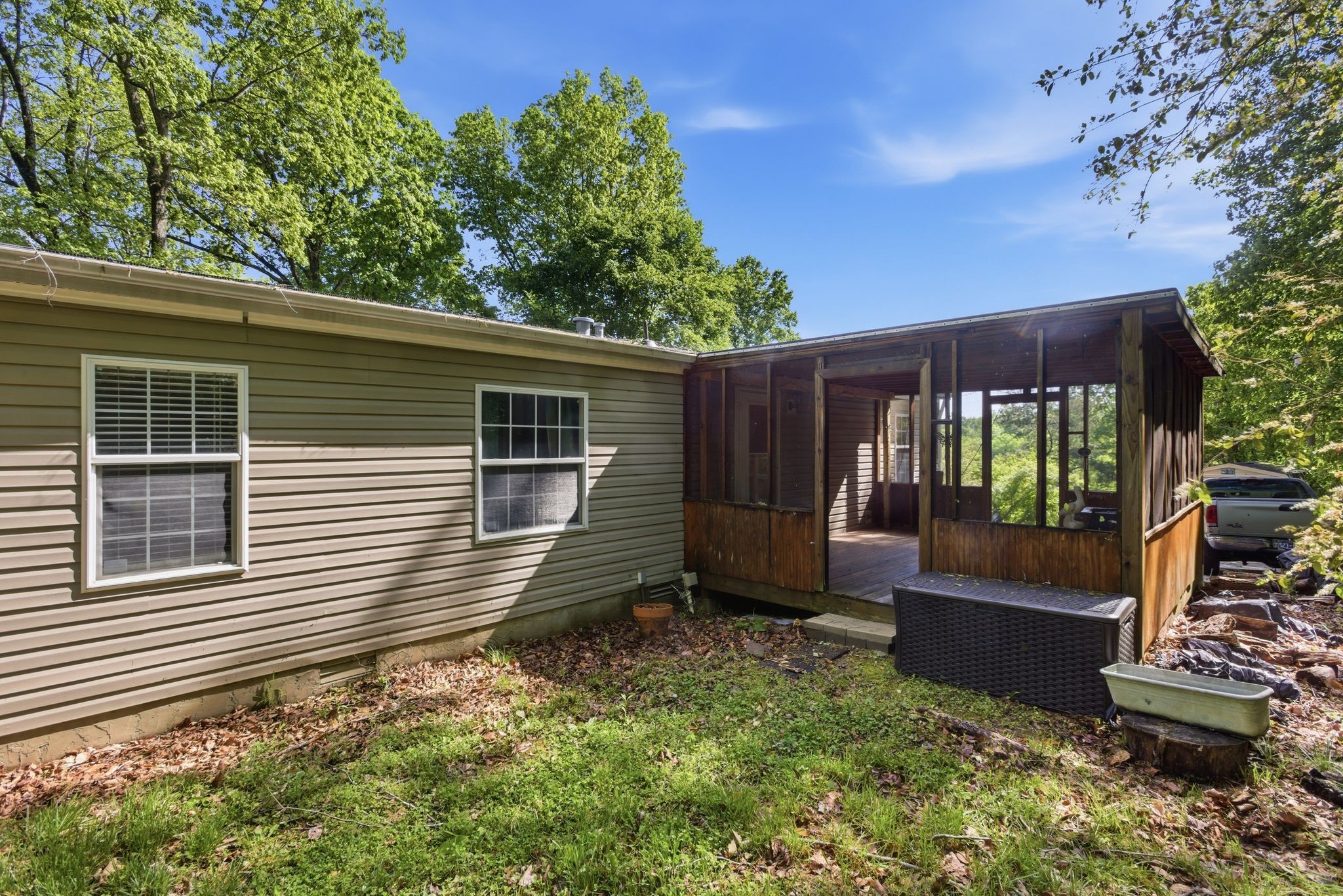 230 E Piney Road, E Dickson TN 37055