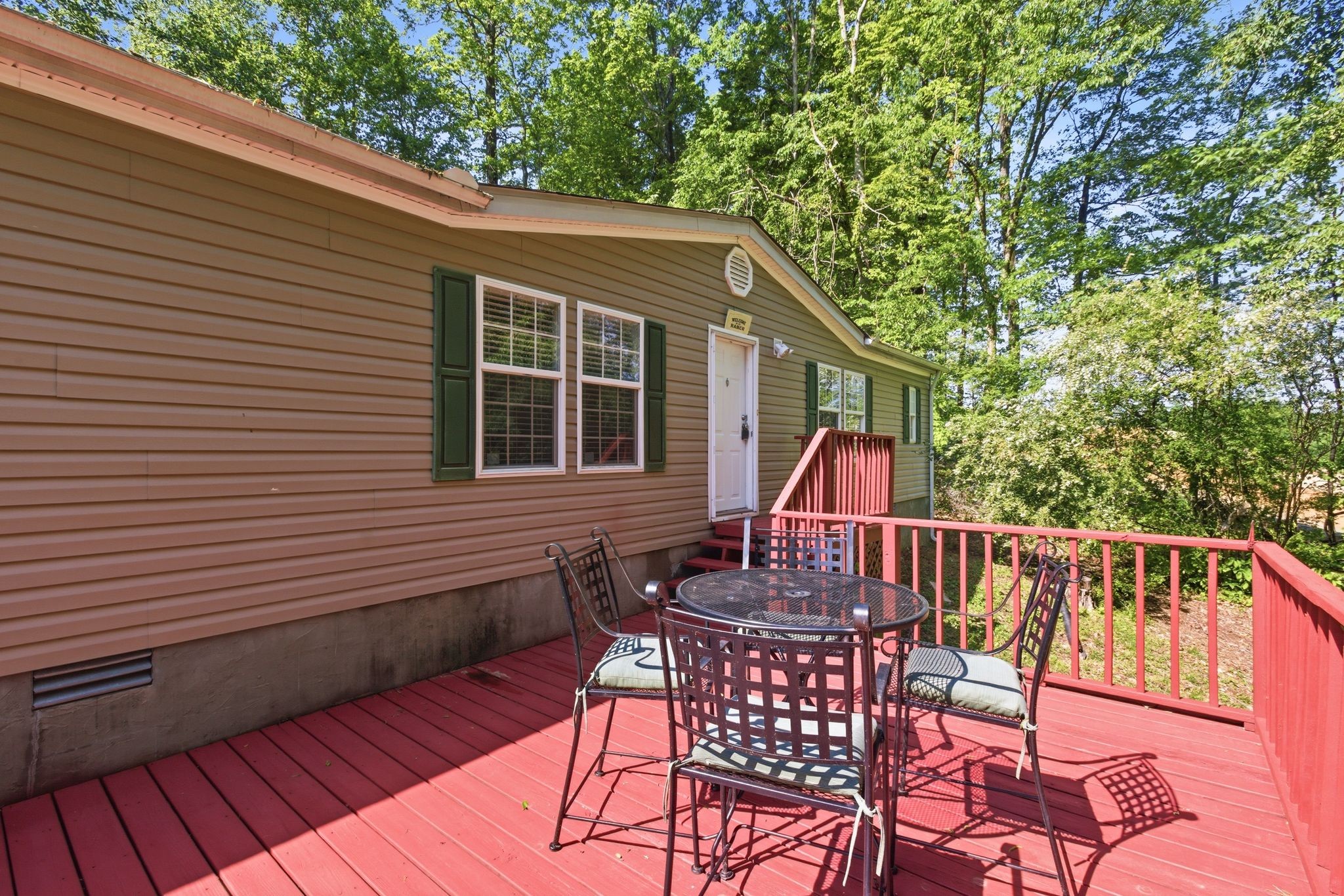 230 E Piney Road, E Dickson TN 37055