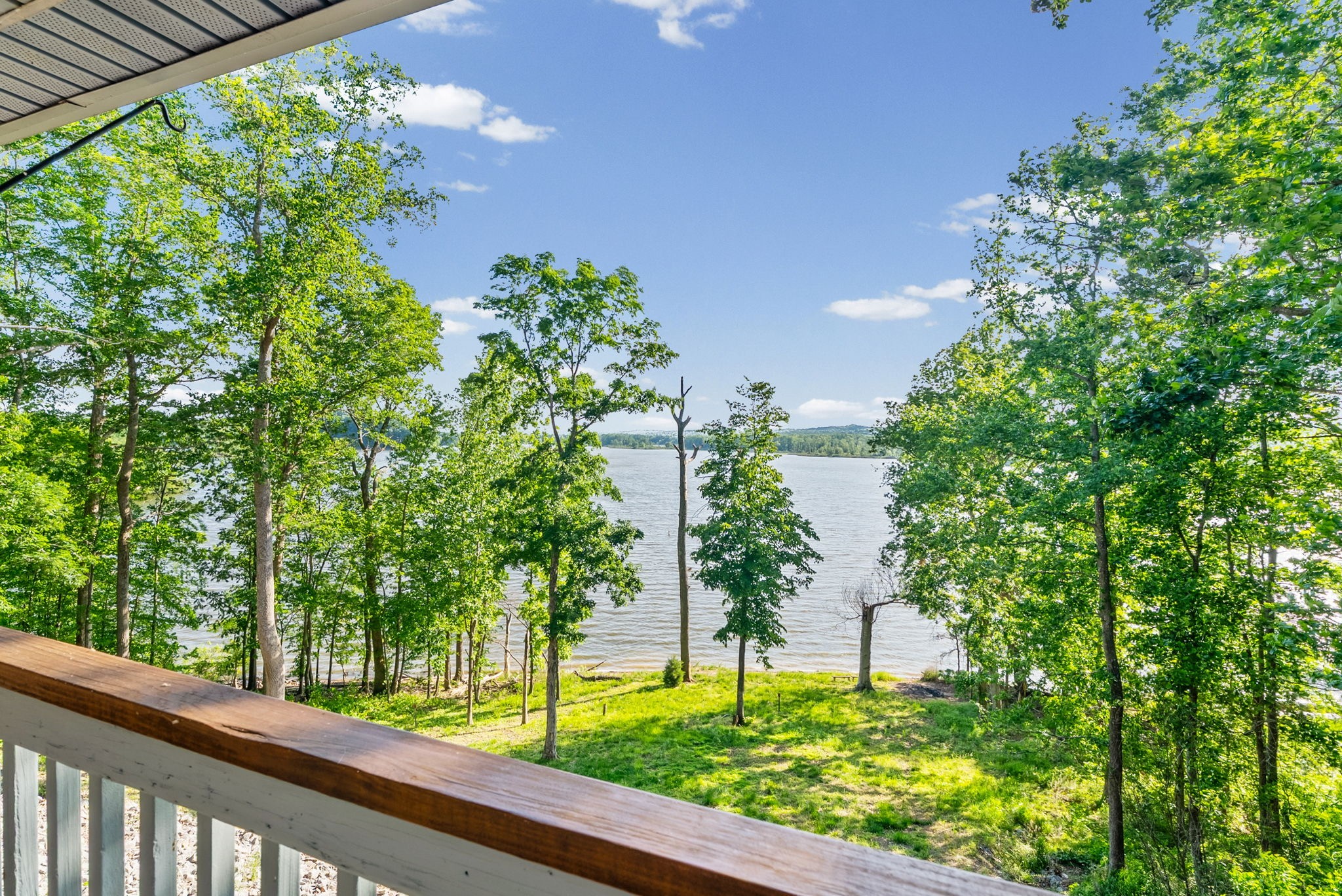 438 Harbor Drive Bumpus Mills TN 37028