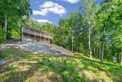 438 Harbor Drive Bumpus Mills TN 37028