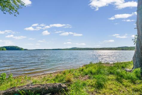 438 Harbor Drive Bumpus Mills TN 37028