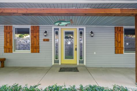 438 Harbor Drive Bumpus Mills TN 37028