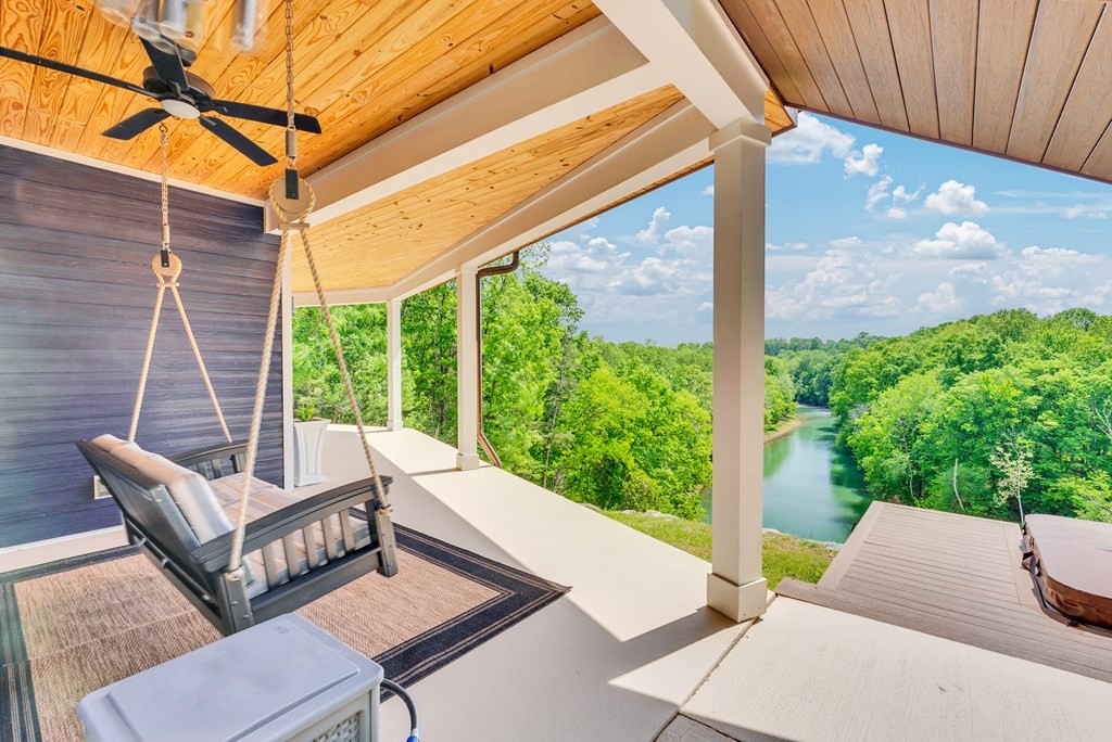 136 Rocky River Shores Drive Rock Island TN 38581