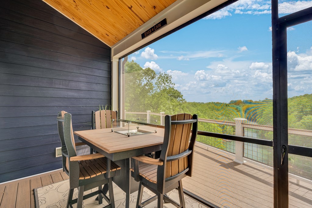 136 Rocky River Shores Drive Rock Island TN 38581