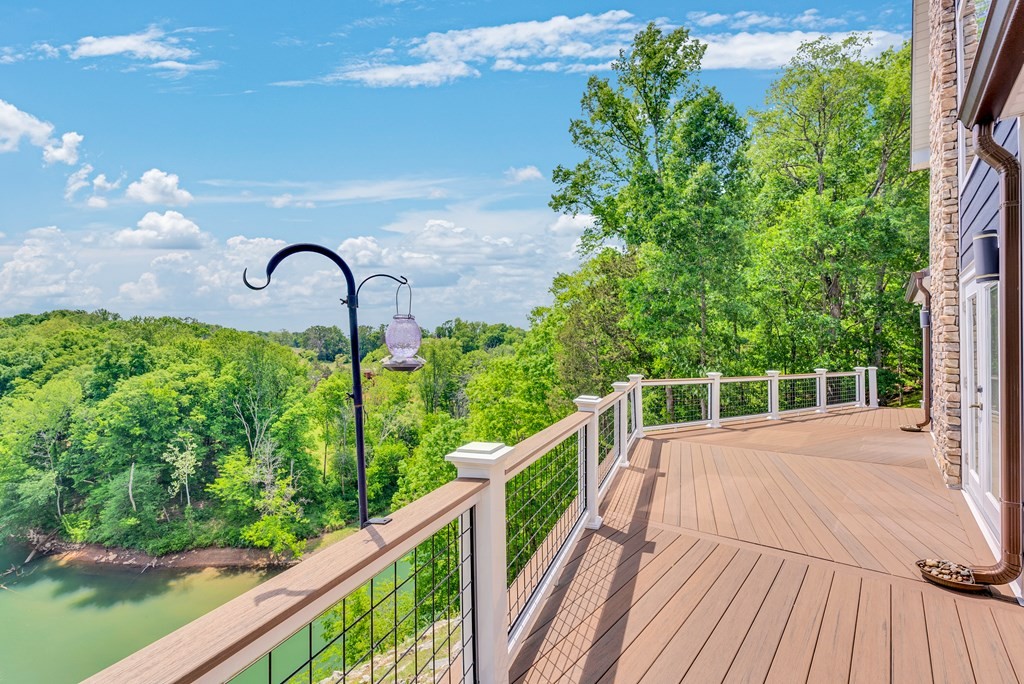 136 Rocky River Shores Drive Rock Island TN 38581