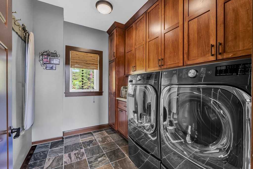 136 Rocky River Shores Drive Rock Island TN 38581