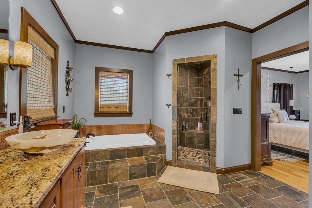 136 Rocky River Shores Drive Rock Island TN 38581