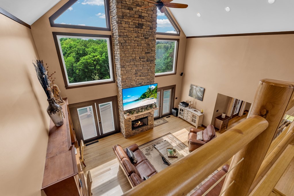 136 Rocky River Shores Drive Rock Island TN 38581