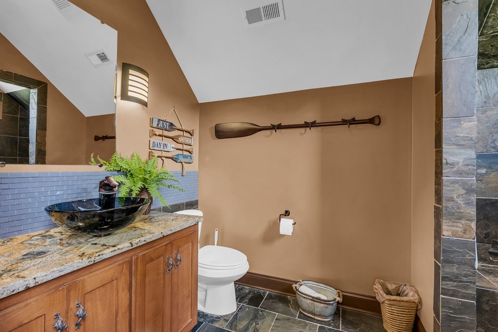136 Rocky River Shores Drive Rock Island TN 38581