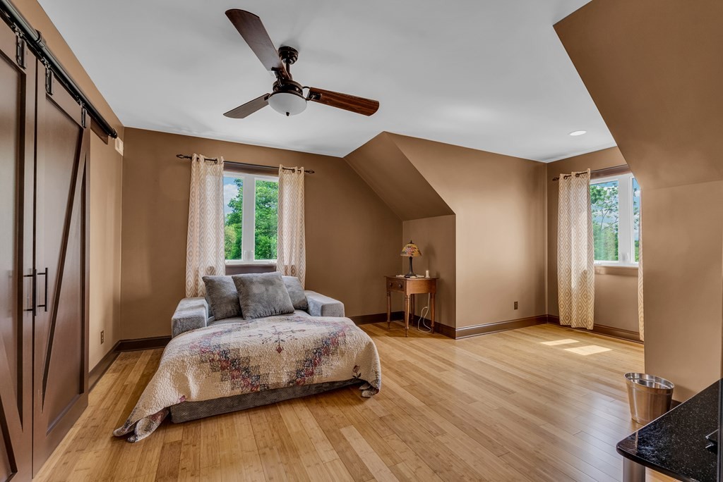 136 Rocky River Shores Drive Rock Island TN 38581