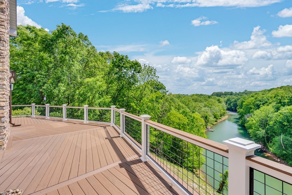 136 Rocky River Shores Drive Rock Island TN 38581