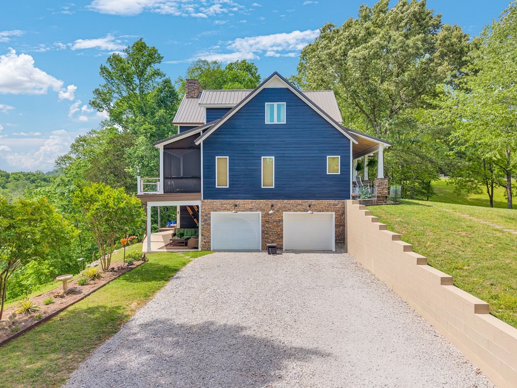 136 Rocky River Shores Drive Rock Island TN 38581