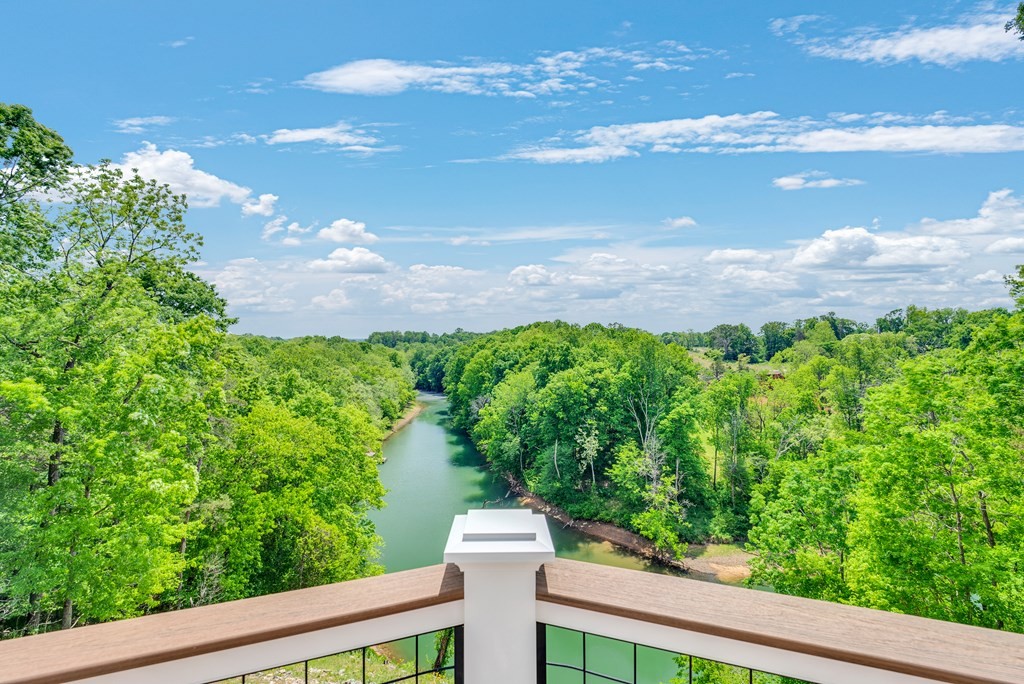 136 Rocky River Shores Drive Rock Island TN 38581